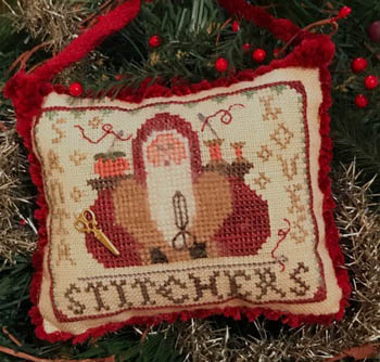 Santa Loves Stitchers - 2020 Santa Ornament